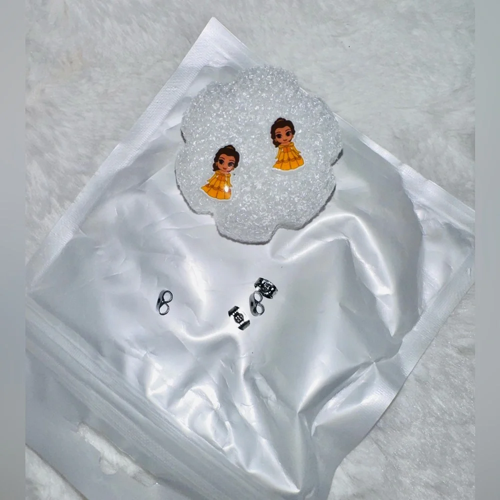 NIP Disney Princess Belle Earrings